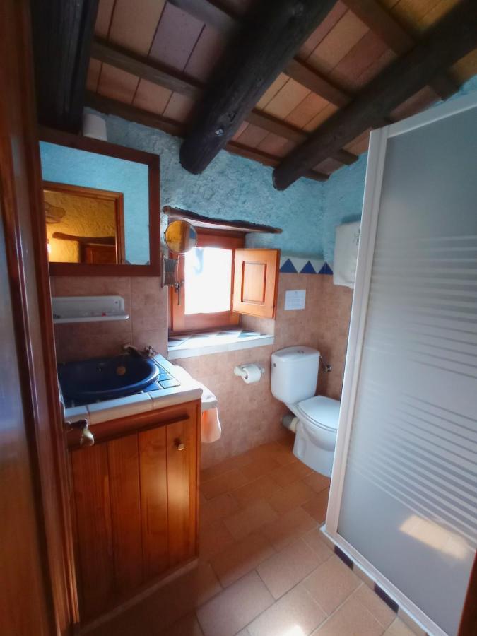 Llinars del Valles Masia Can Felip B&B מראה חיצוני תמונה