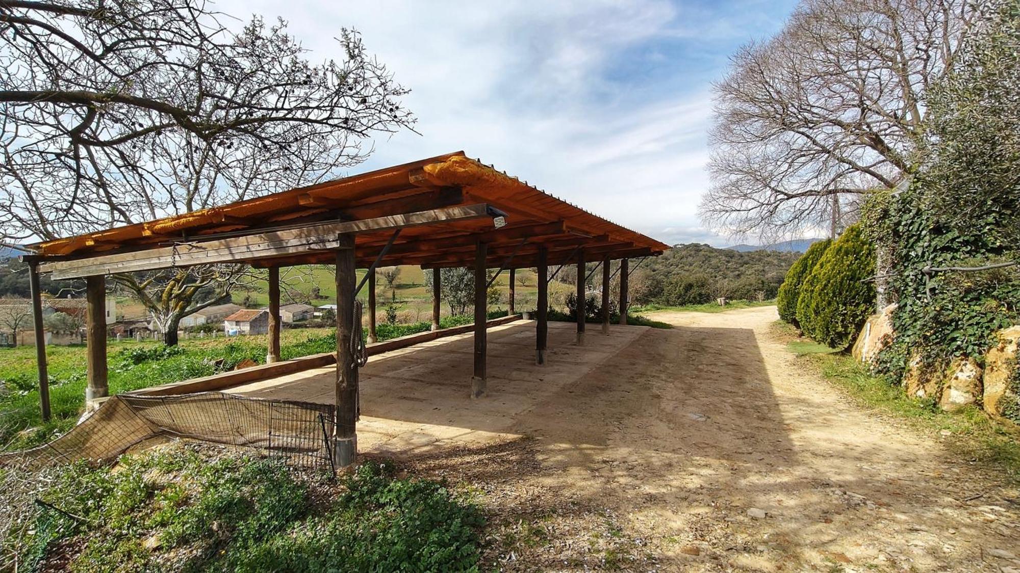 Llinars del Valles Masia Can Felip B&B מראה חיצוני תמונה